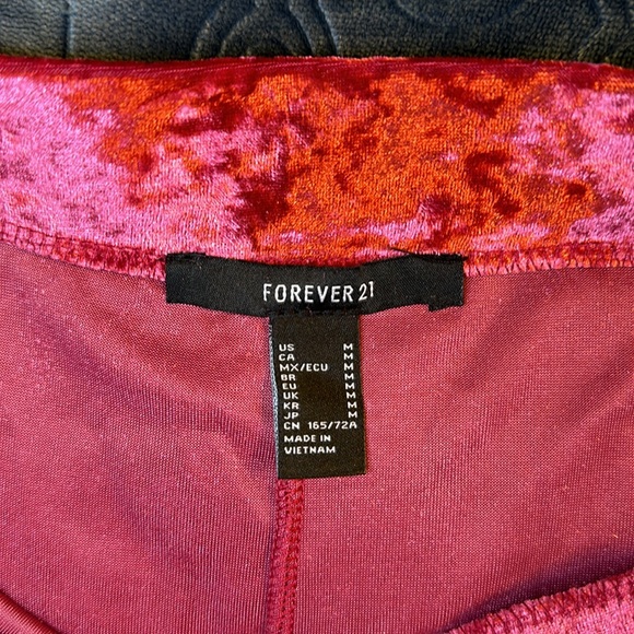 Forever 21 Pink Velvet Mini Skirt! - Picture 3 of 6